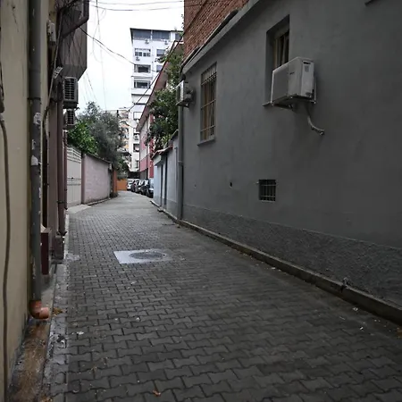 Rent 1 Apartmán Tirana