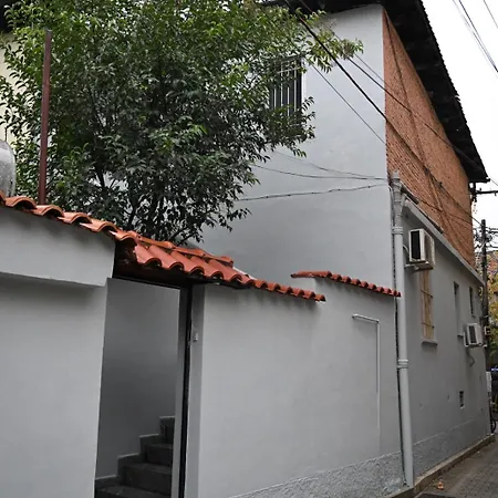Rent 1 * Tirana